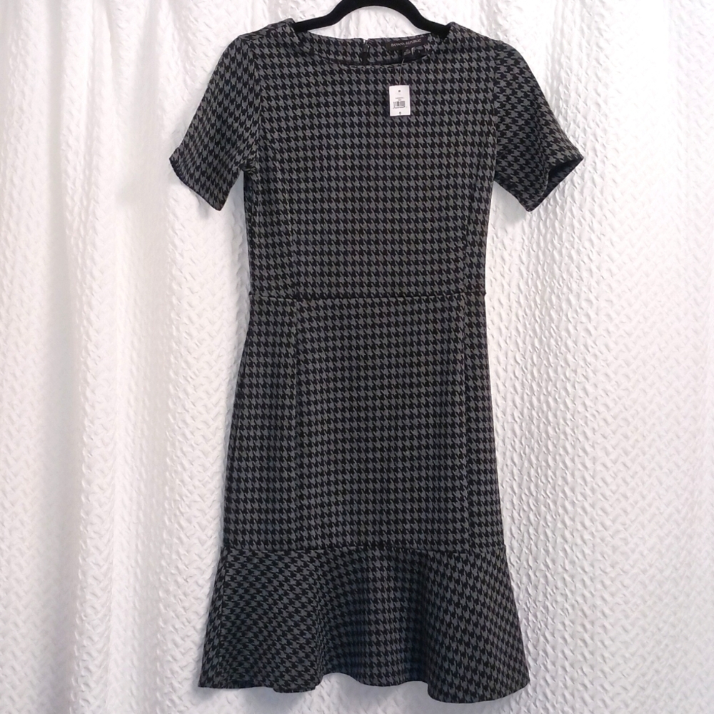 Banana Republic Black & Grey Checkered Houndstooth Flounce Dress Size 0 New